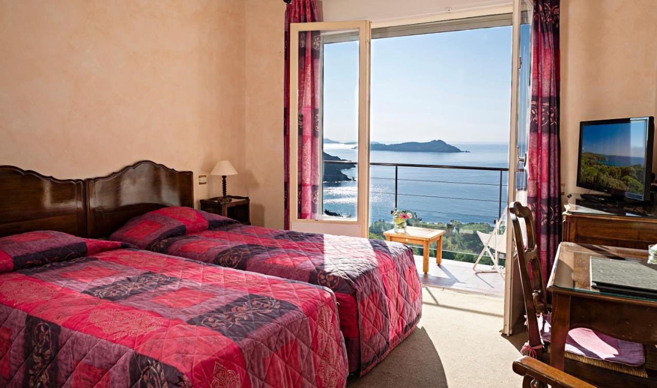 הייר Hotel Provencal מראה חיצוני תמונה