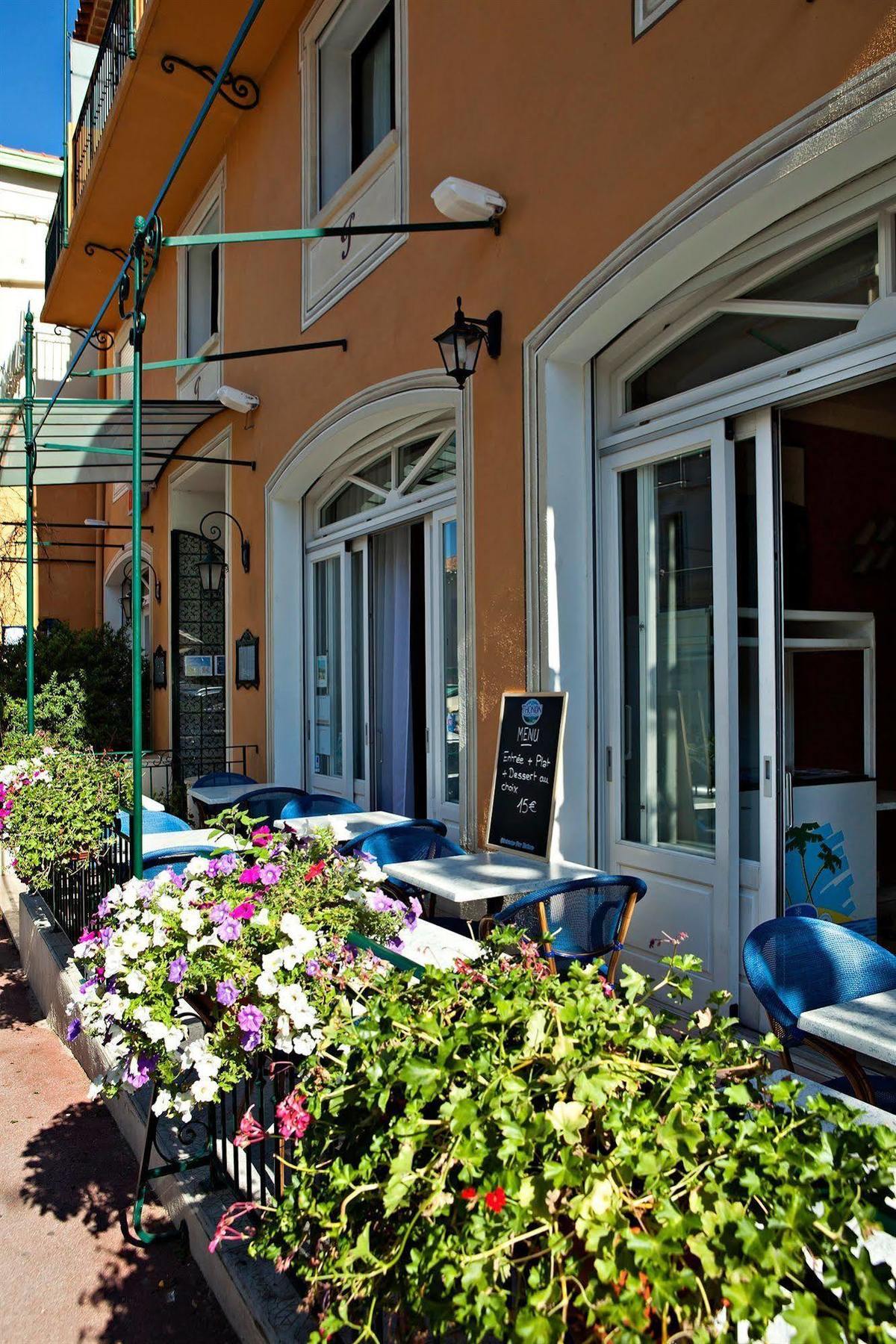 הייר Hotel Provencal מראה חיצוני תמונה
